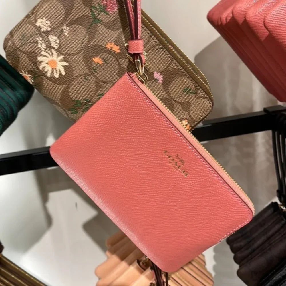 Coach Corner Zip Wristlet Gold / Pink Leather NWT